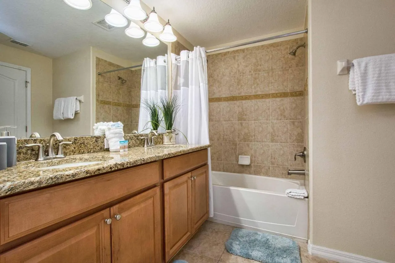 Holiday home Paradise Palms- 4 Bed Townhome W/splashpool-3250pp *