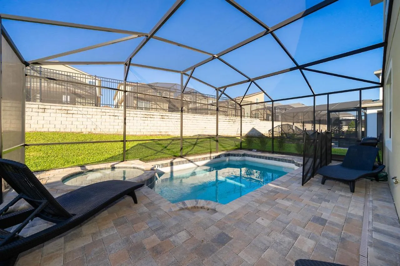 Prázdninový dům Stunning Home With Game Room And Private Pool Near Disney
