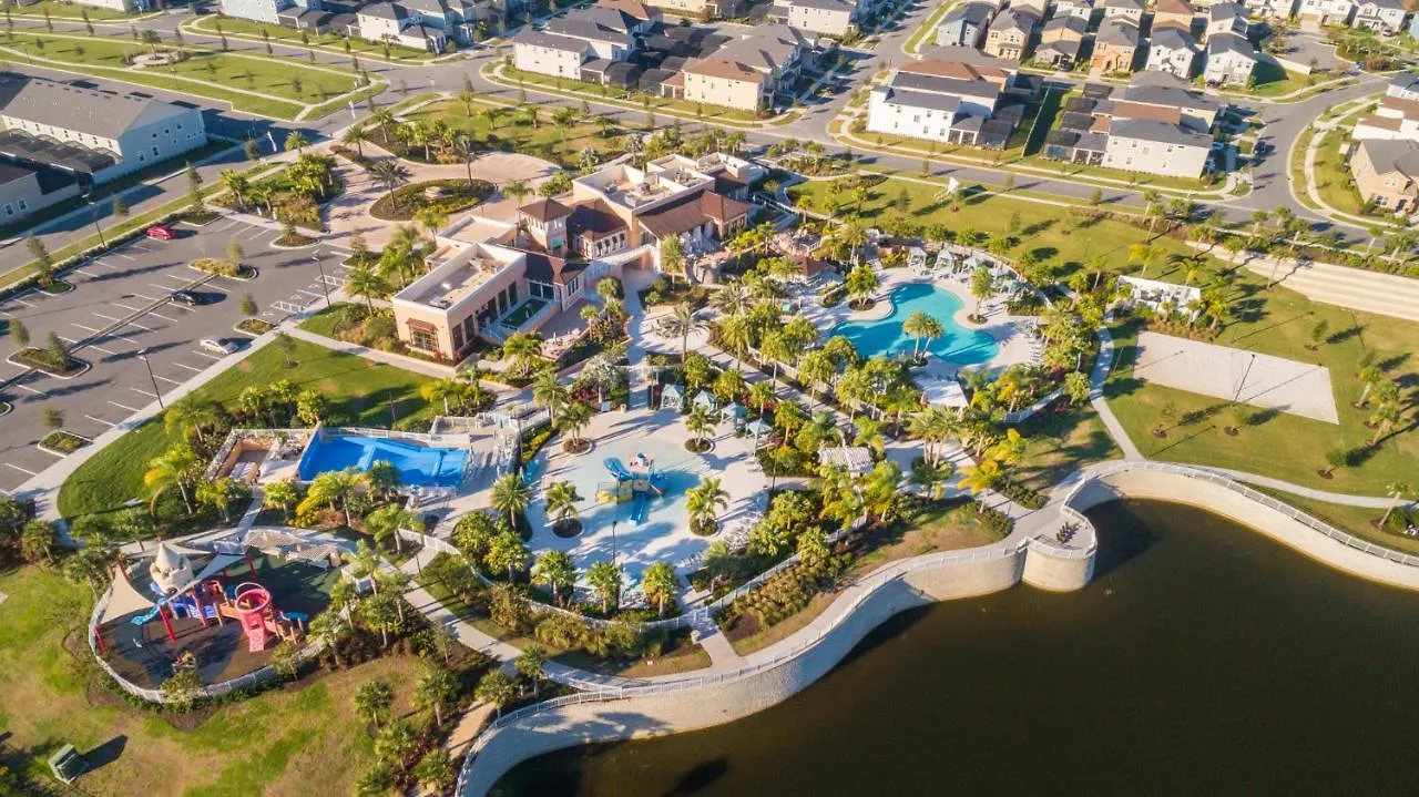 Stunning Home With Game Room And Private Pool Near Disney Kissimmee