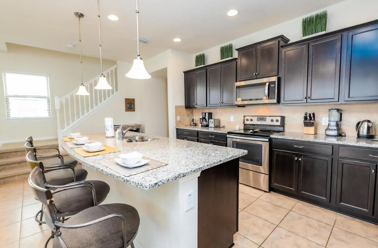 Holiday home Amazing New Townhome 5 Bdr 4,5 Bath With Pvt Pool And Access To Clubhouse,15min From *
