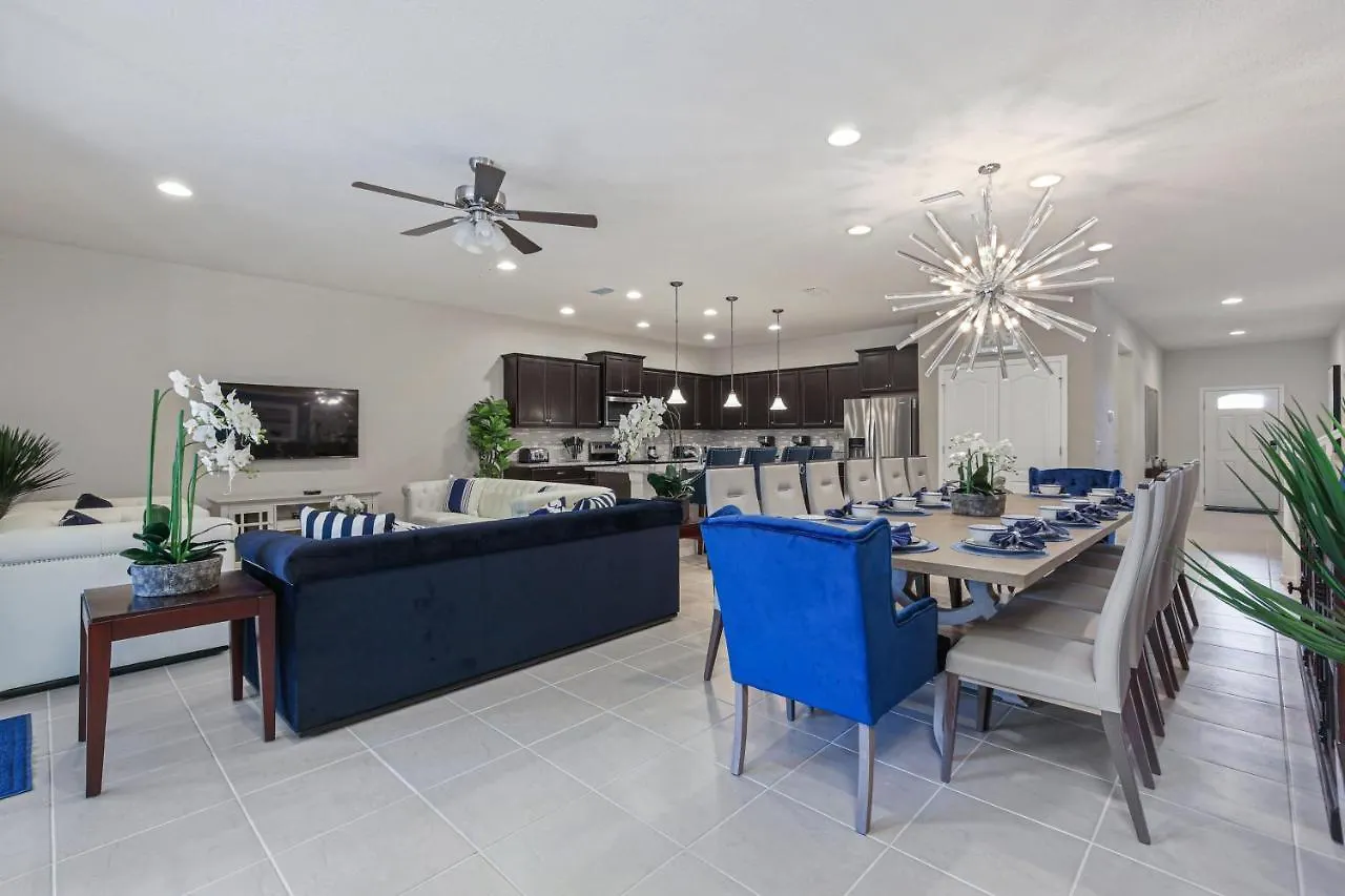 Bsv8892 Brand New Luxury Nine Bedroom With Private Pool And *
