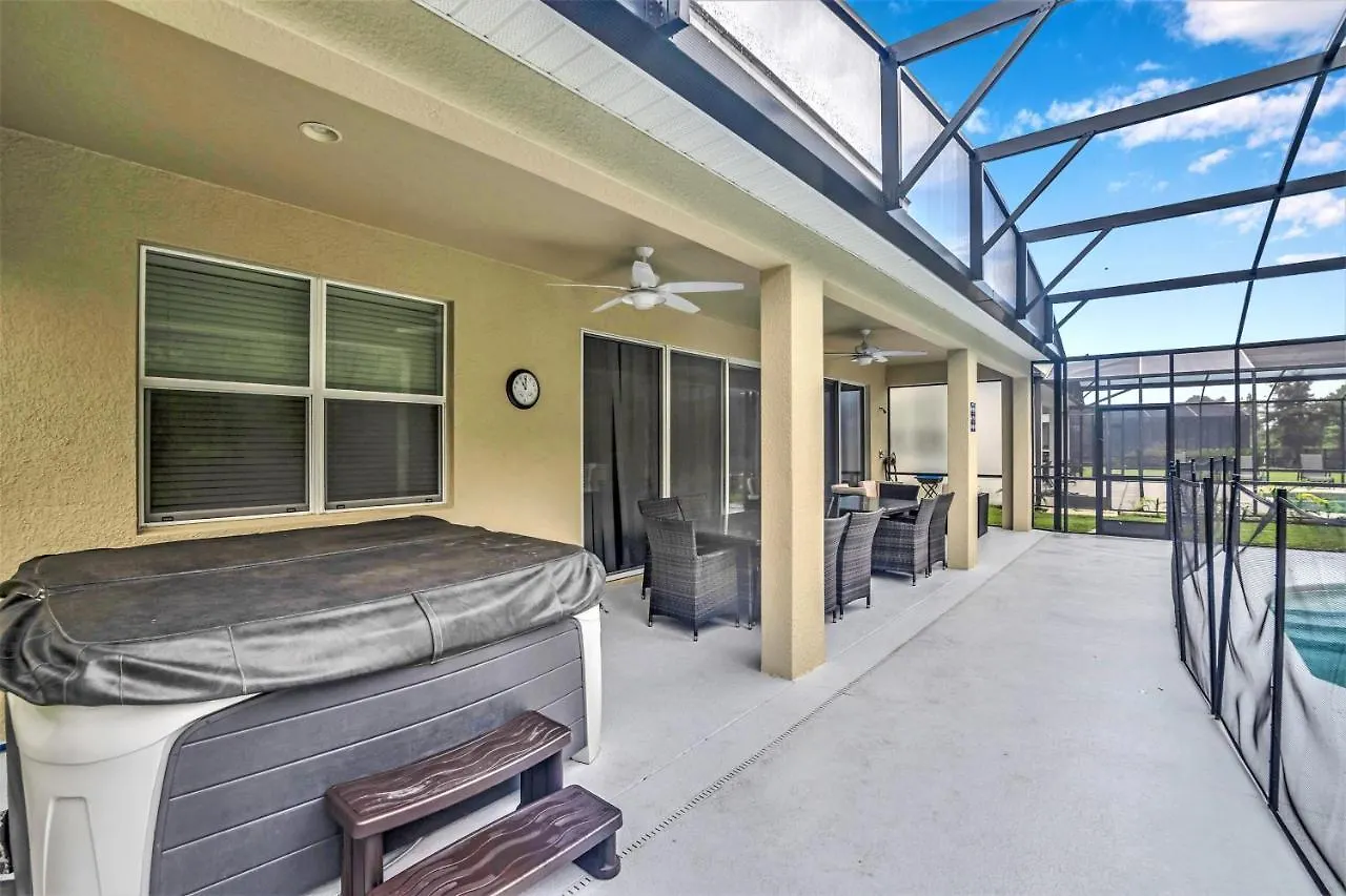8 Bedroom 5 Bathroom Bella Vida