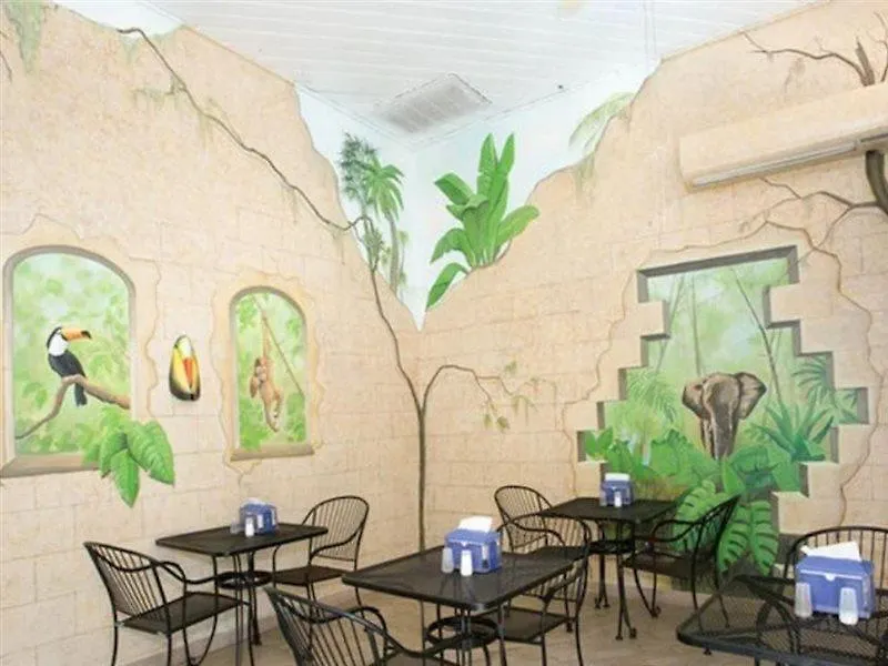 Tropical Palms & * Kissimmee