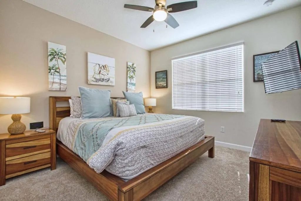 Storey Lake-6 Bedroom Pool - 1675st Holiday home Kissimmee