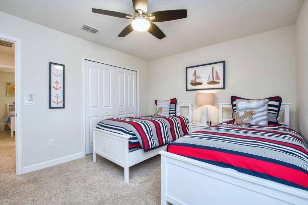 Storey Lake-6 Bedroom Pool - 1675st *