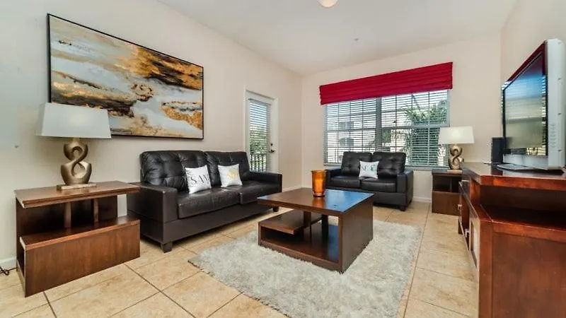 Spacious 3 Bedroom In Windsor Palms Gated *