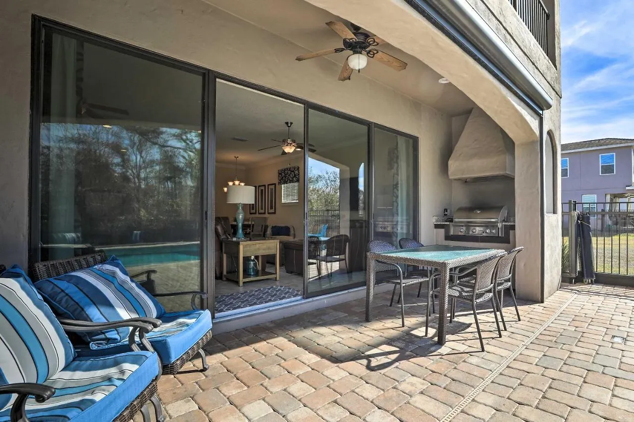 Hébergement de vacances Luxe Reunion House With Private Pool Near Disney!