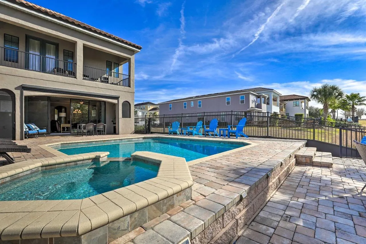 Luxe Reunion House With Private Pool Near Disney! Hébergement de vacances