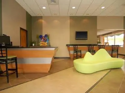 Ramada By Wyndham Flamingo Water Park Hotel