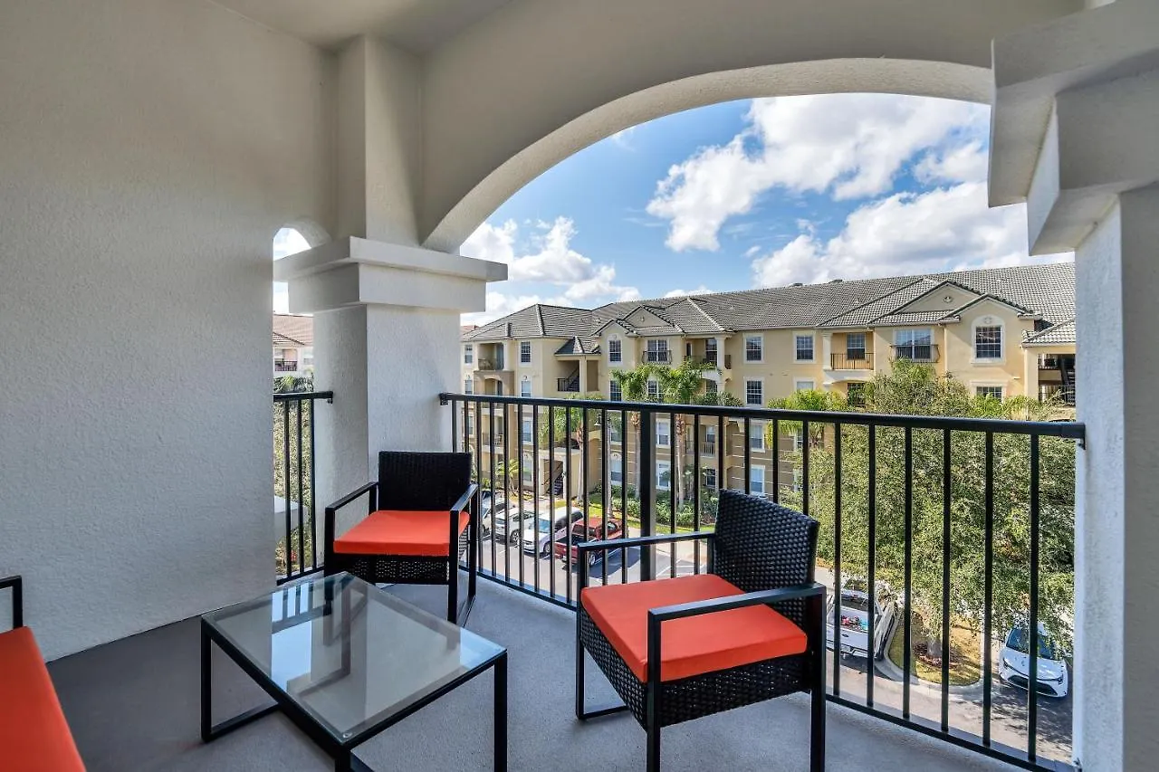4013 Breakview Drive Apartment *