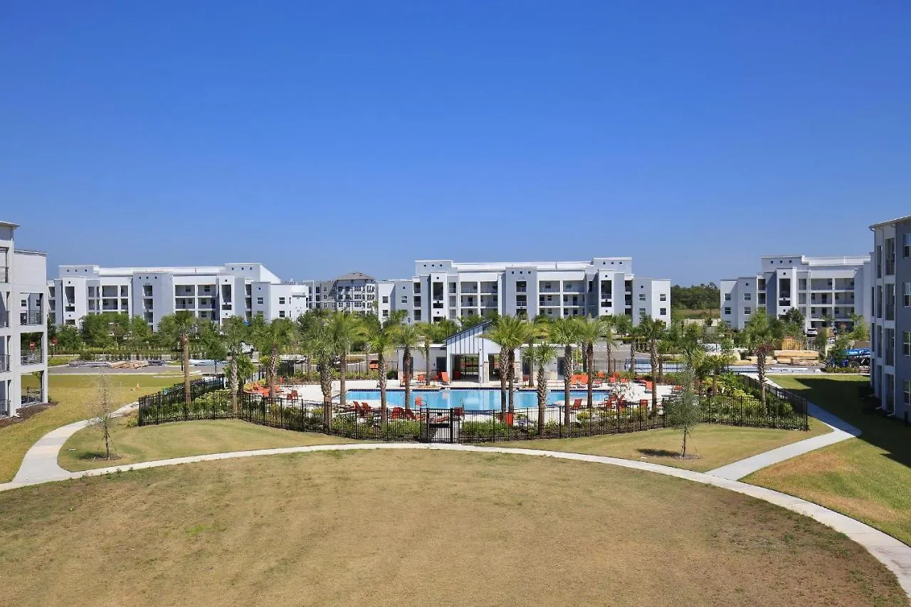 Beautiful In Lux Storey Community 10 Miles To Disney! *