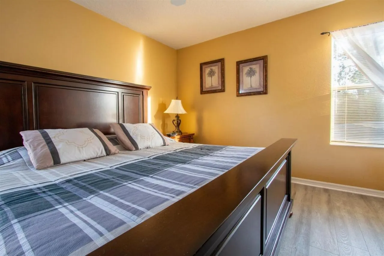 7 Bedrooms In Large Private Vacation By Florida Dream Homes Holiday home Orlando