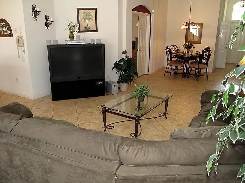 4 Bedroom Pool With Games In Gated Ferienhaus