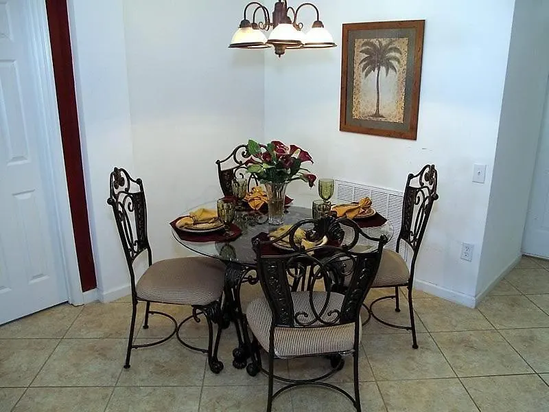 4 Bedroom Pool With Games In Gated Orlando