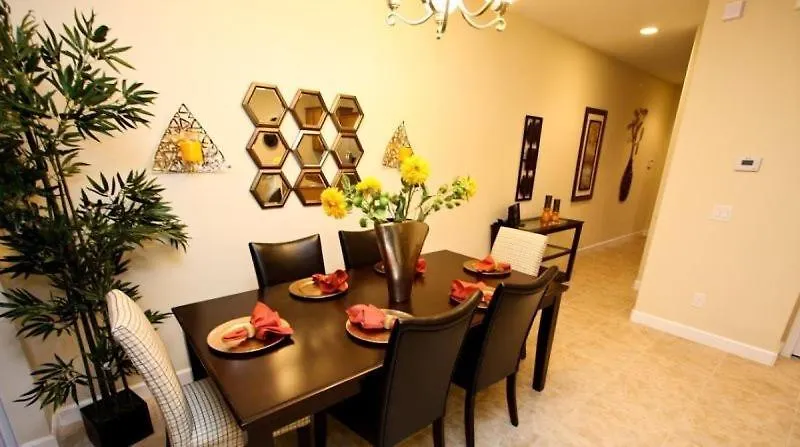 Сasa de vacaciones Beautiful 4 Bedroom 3 Bath Town In Paradise Palms Orlando