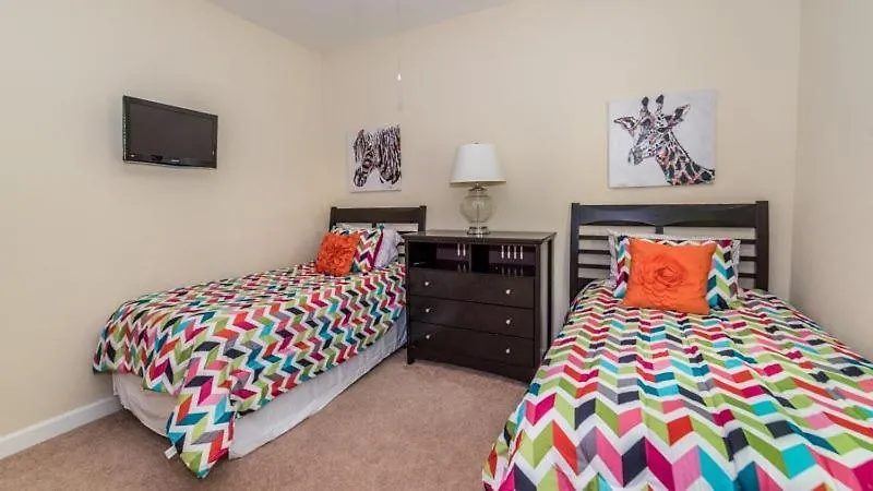 Gorgeous 5 Bed 4 Bath Townhome With Splash Pool In Paradise Palms 奥兰多