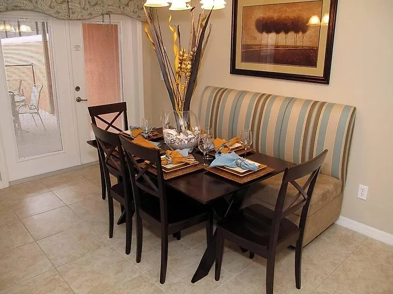 4 Bedroom 3 Bath Town House In Kissimmee *