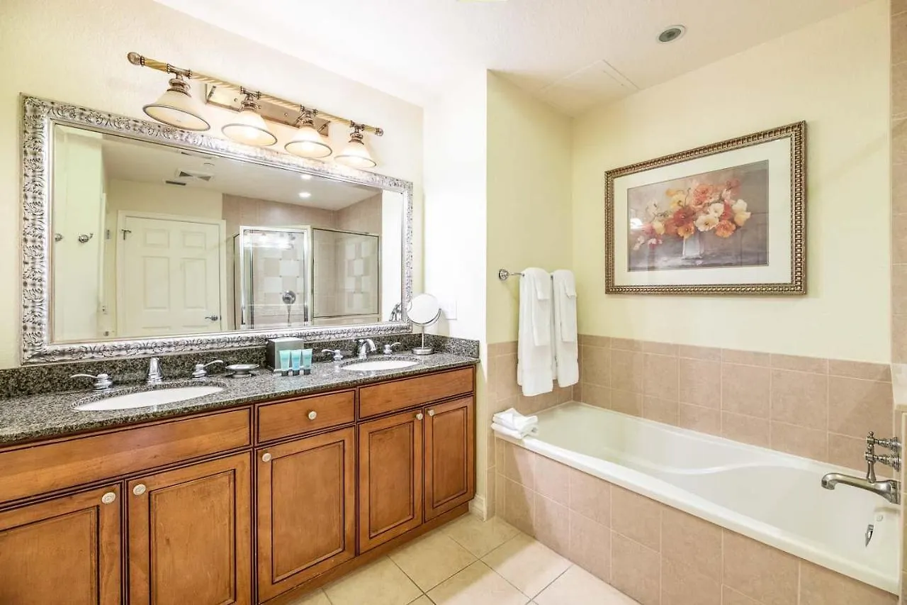 Casa vacanze Welcoming 3 Bdrm With Golf Course Views At Reunion Kissimmee