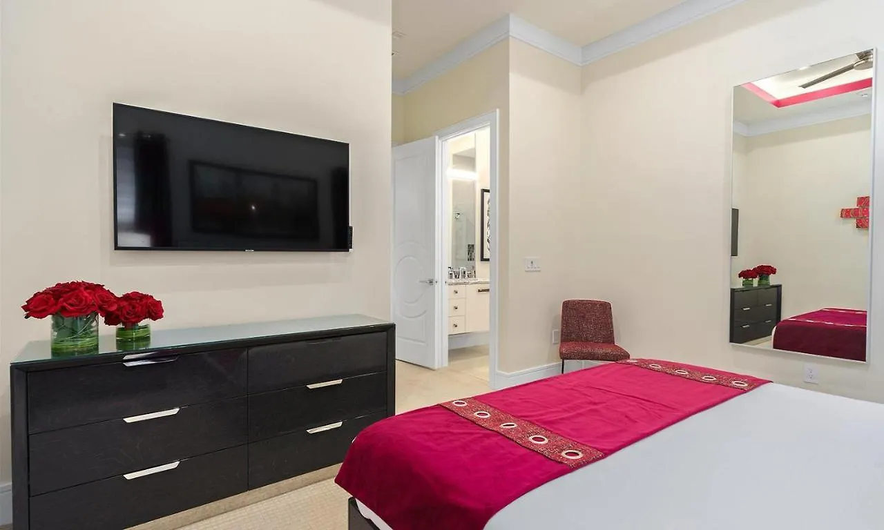 Luxurious 9 Bdrm Estate With Golf Simulator And Entertainment Loft At Reunion * Kissimmee