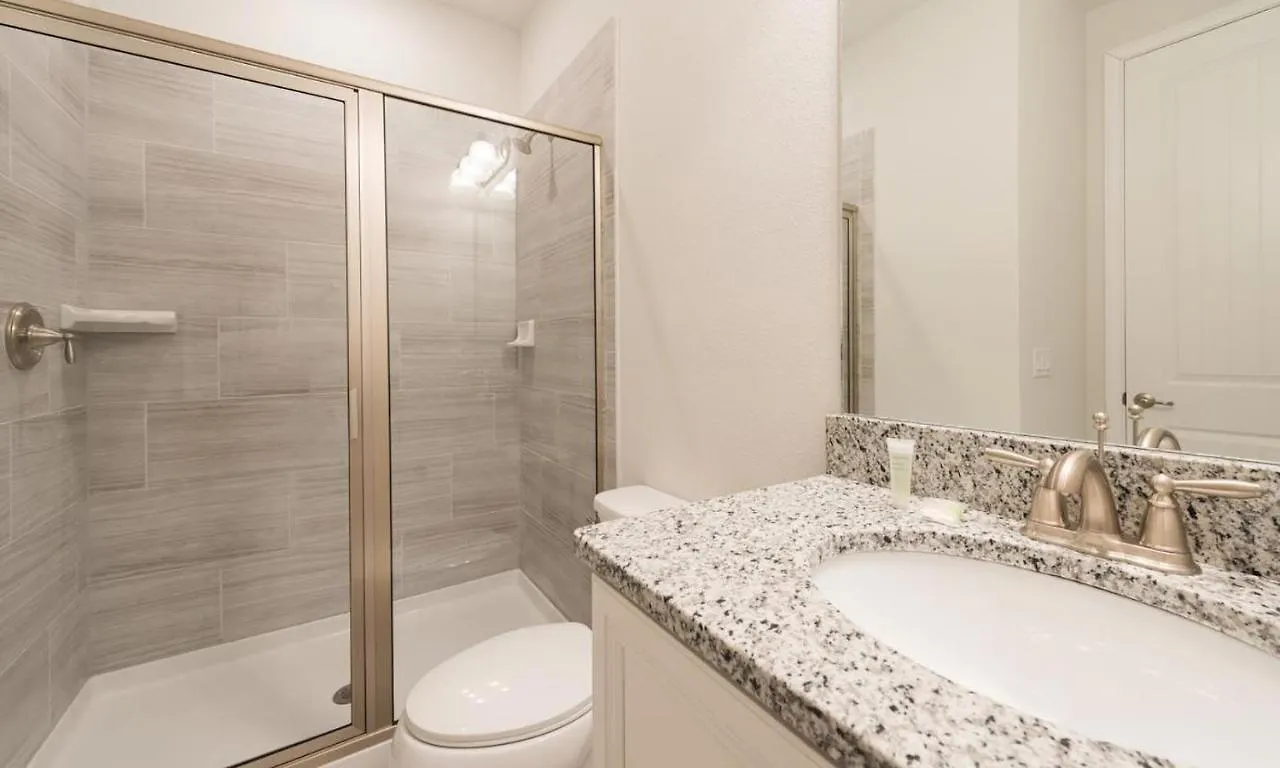 Wonderful 13 Bdrm With Private Theater At Reunion *