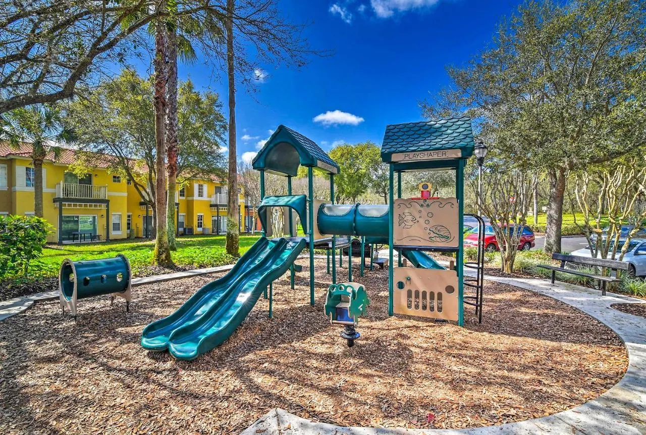 Semesterbostad Spacious Family With Game And Pool Kissimmee