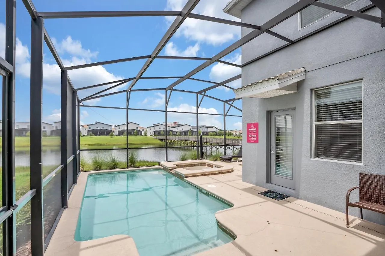 בית נופש Lakeview With Private Pool And Free Water Park -10mins From Disney-