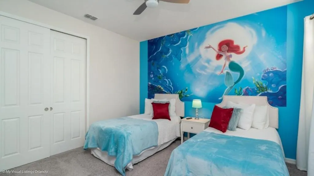 Beautiful Spacious 6 Bed Pool, Spa, Game