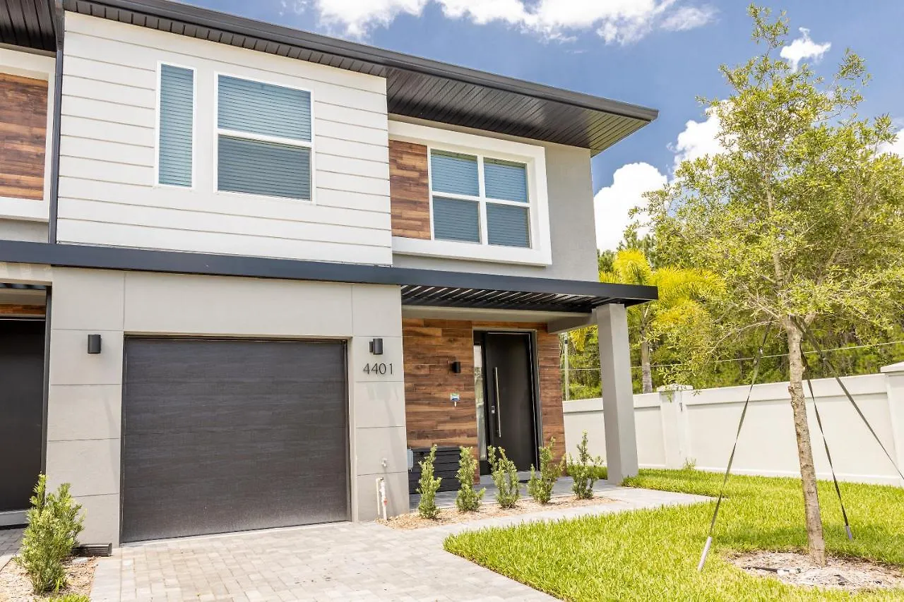 Дом отдыха Beautiful Four Bedrooms Townhouse At Le Reve *