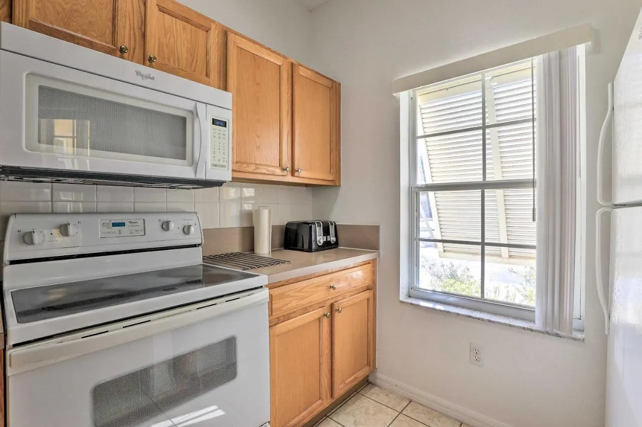 Holiday home Townhome With Balcony, 7 Miles To Disney!