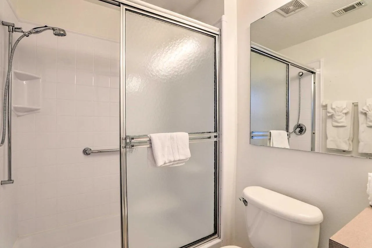 Holiday home Townhome With Balcony, 7 Miles To Disney! Kissimmee