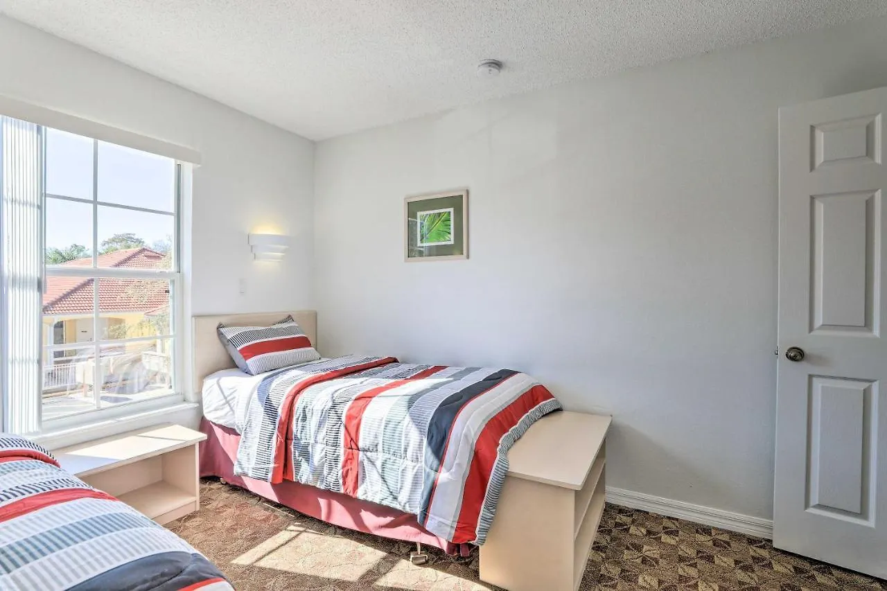 Townhome With Balcony, 7 Miles To Disney! Kissimmee