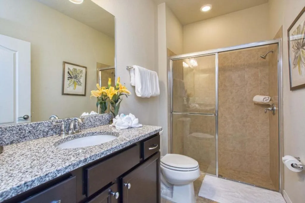 Windsor-5 Bed Townhouse W Splashpool-3815ww