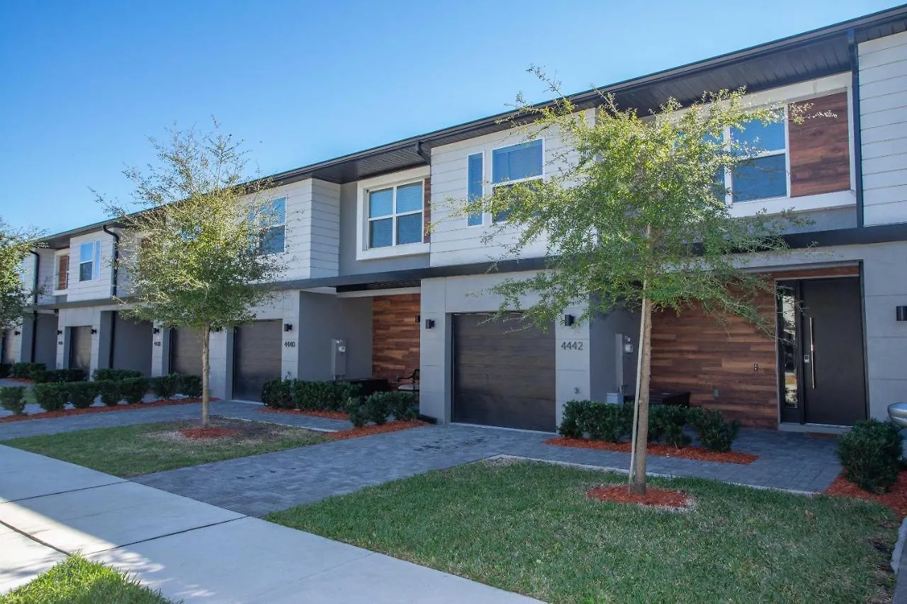 Gorgeous And New House At Le Reve *
