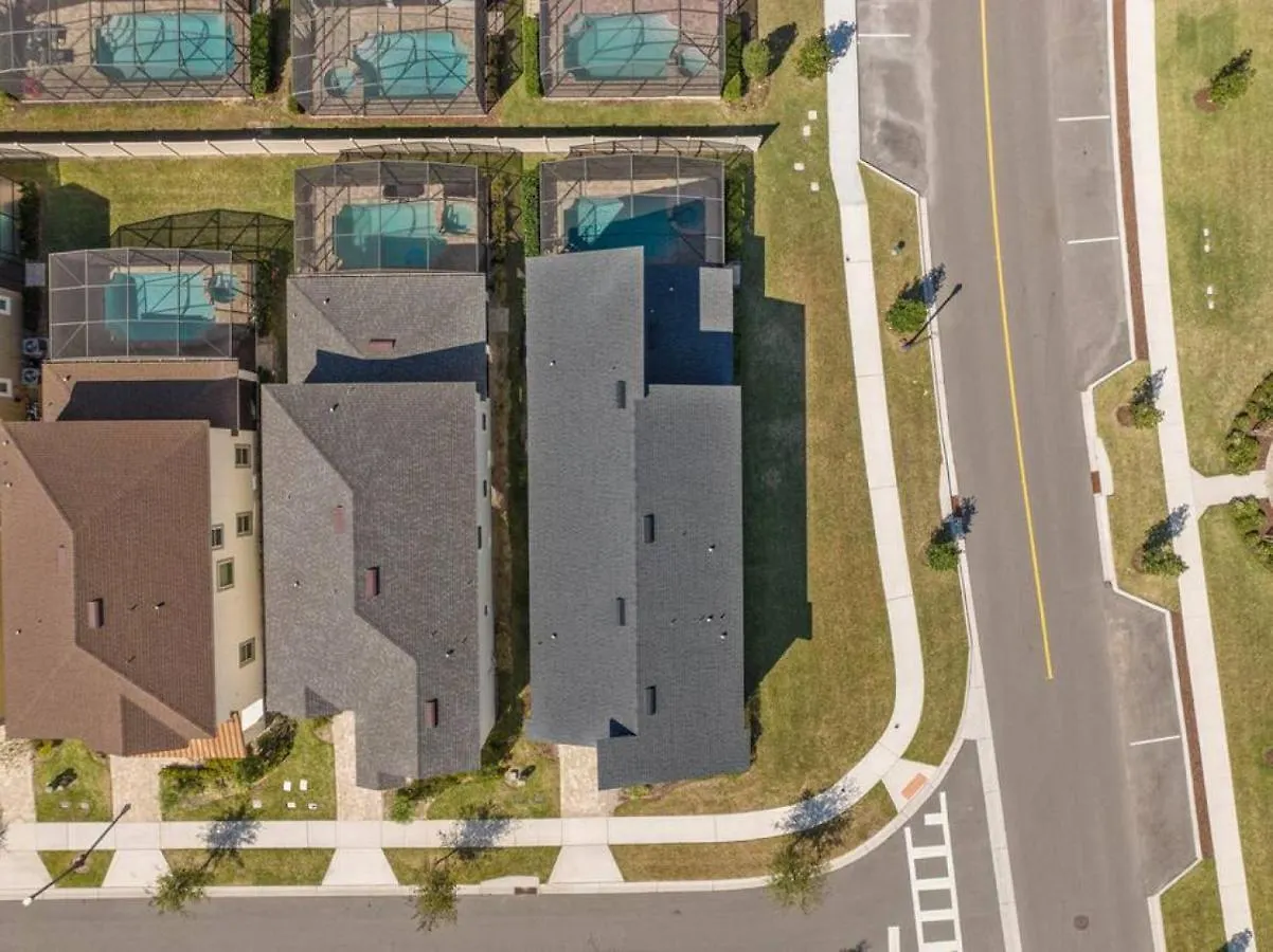 Modern Solara With Pool, 7bd Willa Kissimmee