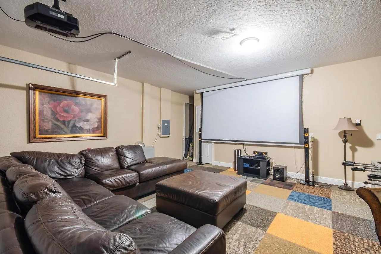 Two King En-suites …inside The Prestigious Reunion *