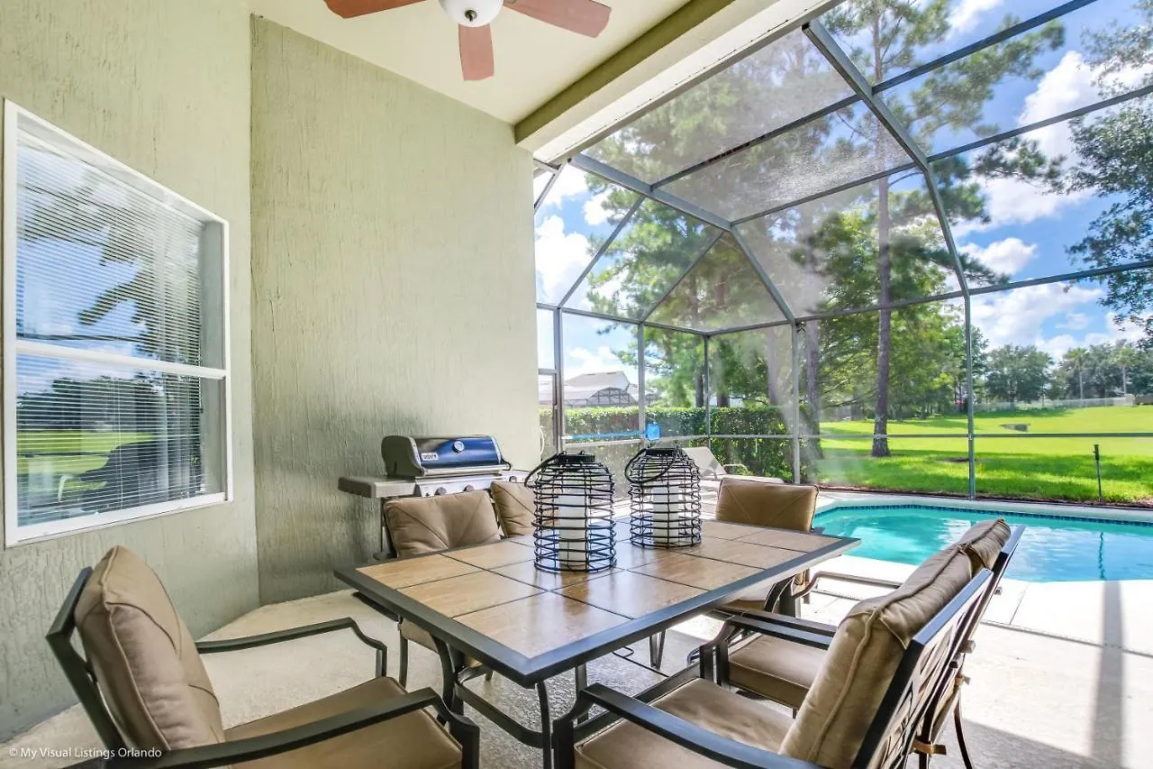 Luxurious Pool In Windsor Palms Holiday home