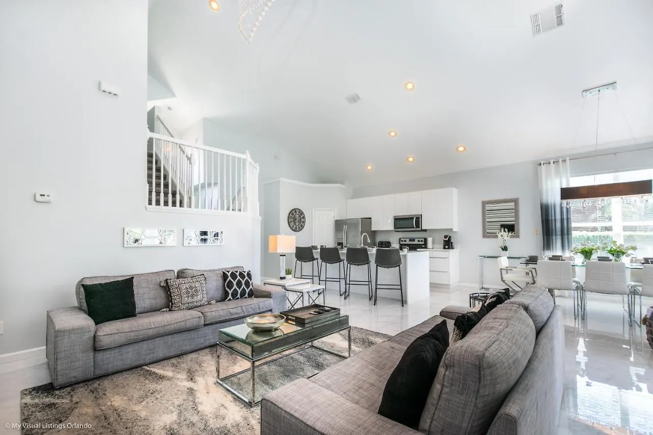Luxurious Pool In Windsor Palms Holiday home Orlando