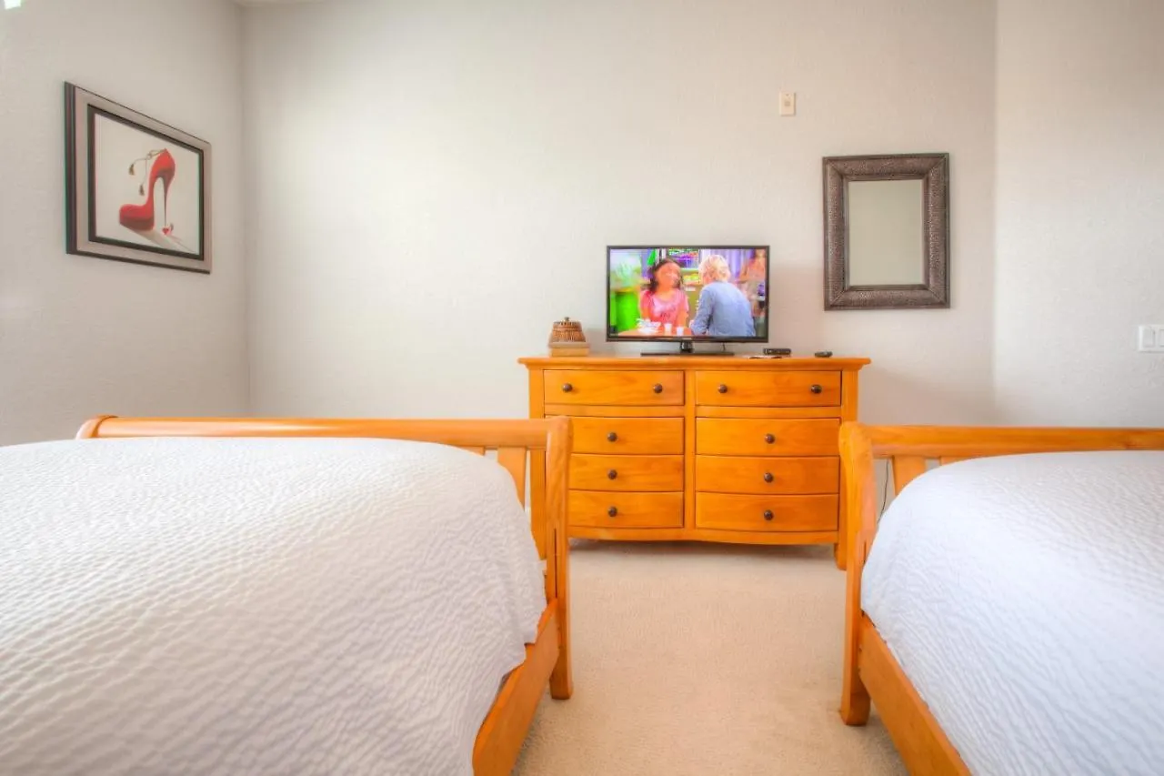 Apartament Stunning Lakeview Wprivate Balcony