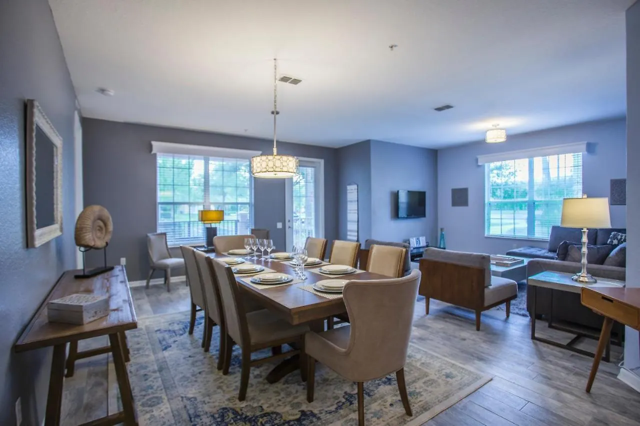 Luxury Vacation In Gorgeous Vista Cay Apartment