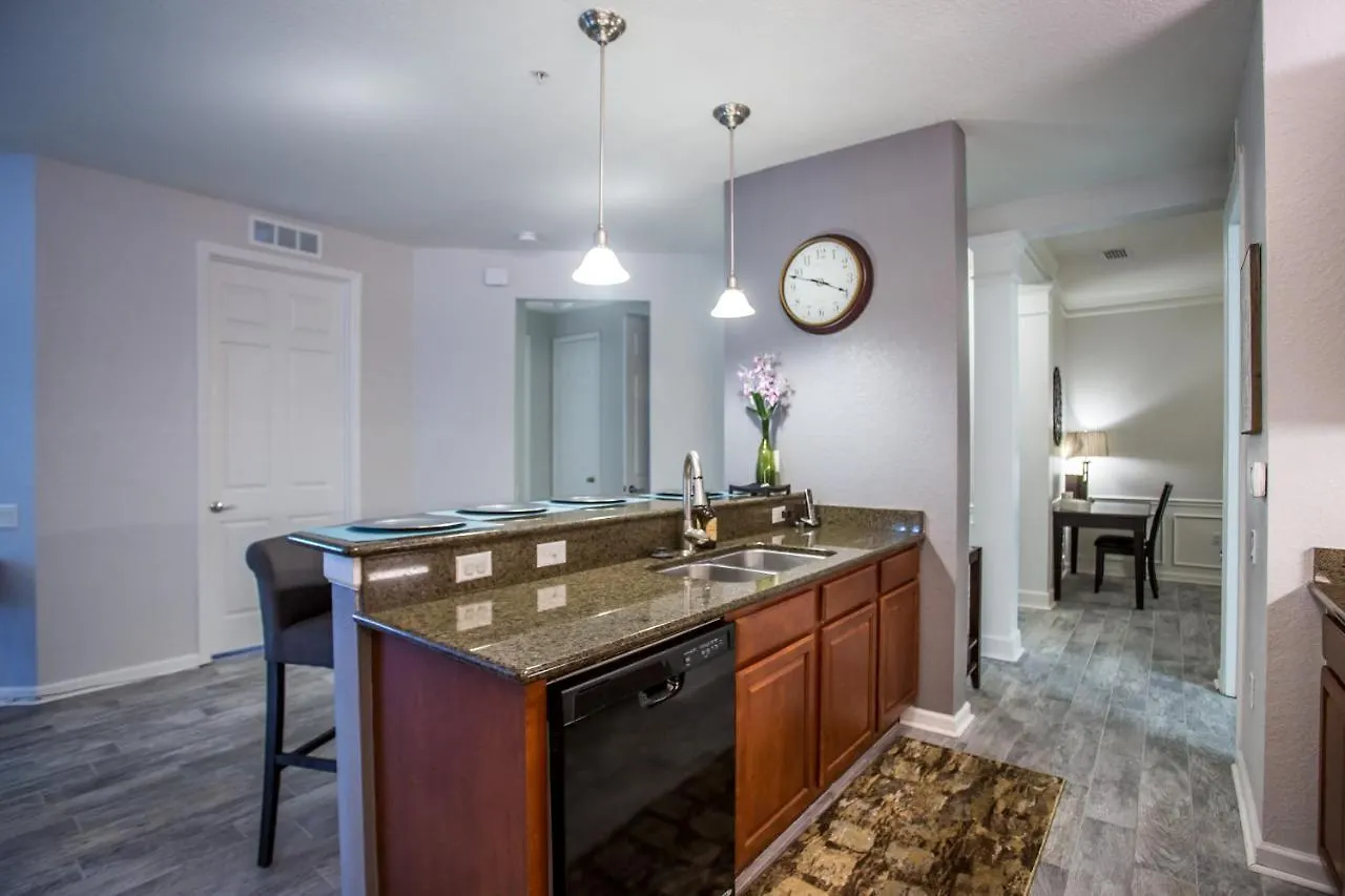 Apartment Luxury Vacation In Gorgeous Vista Cay