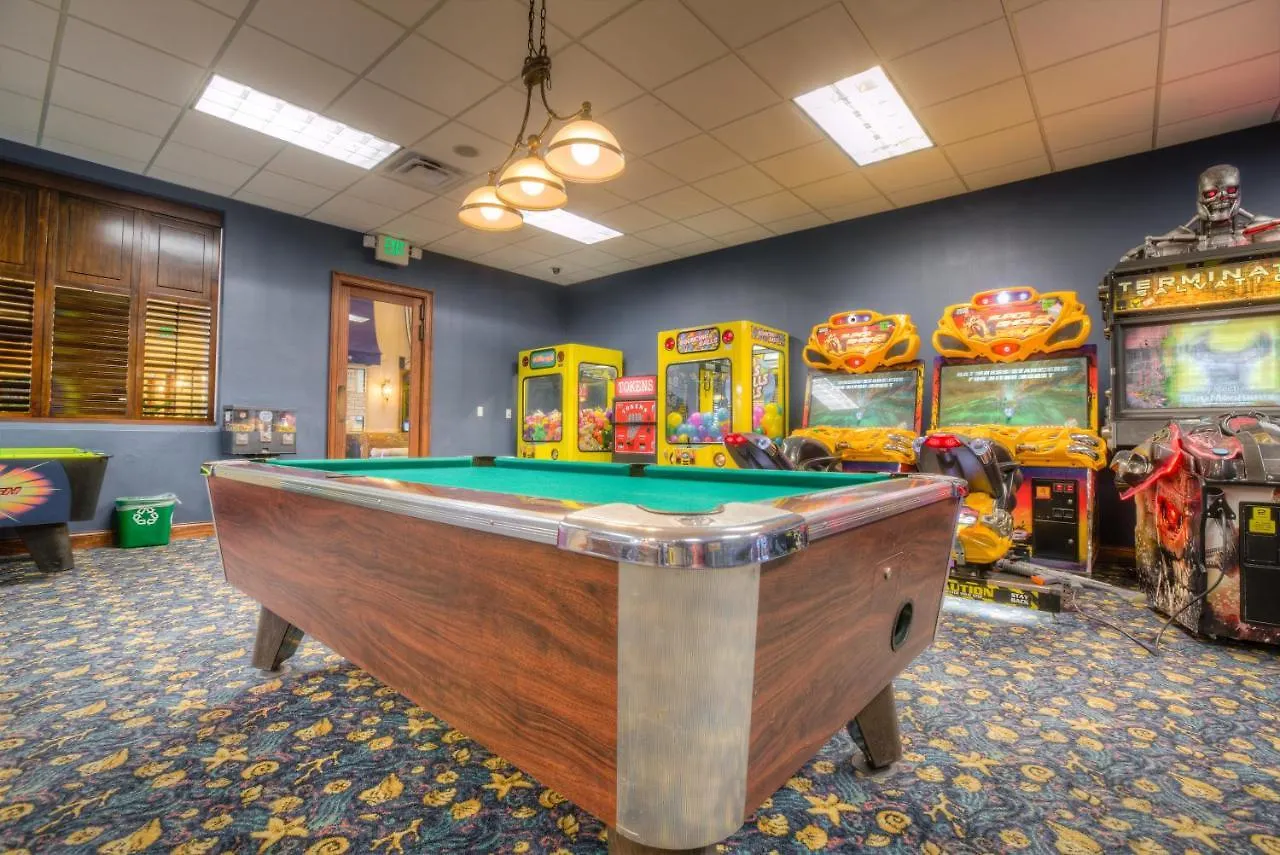 Private Pool Themed Theater Near