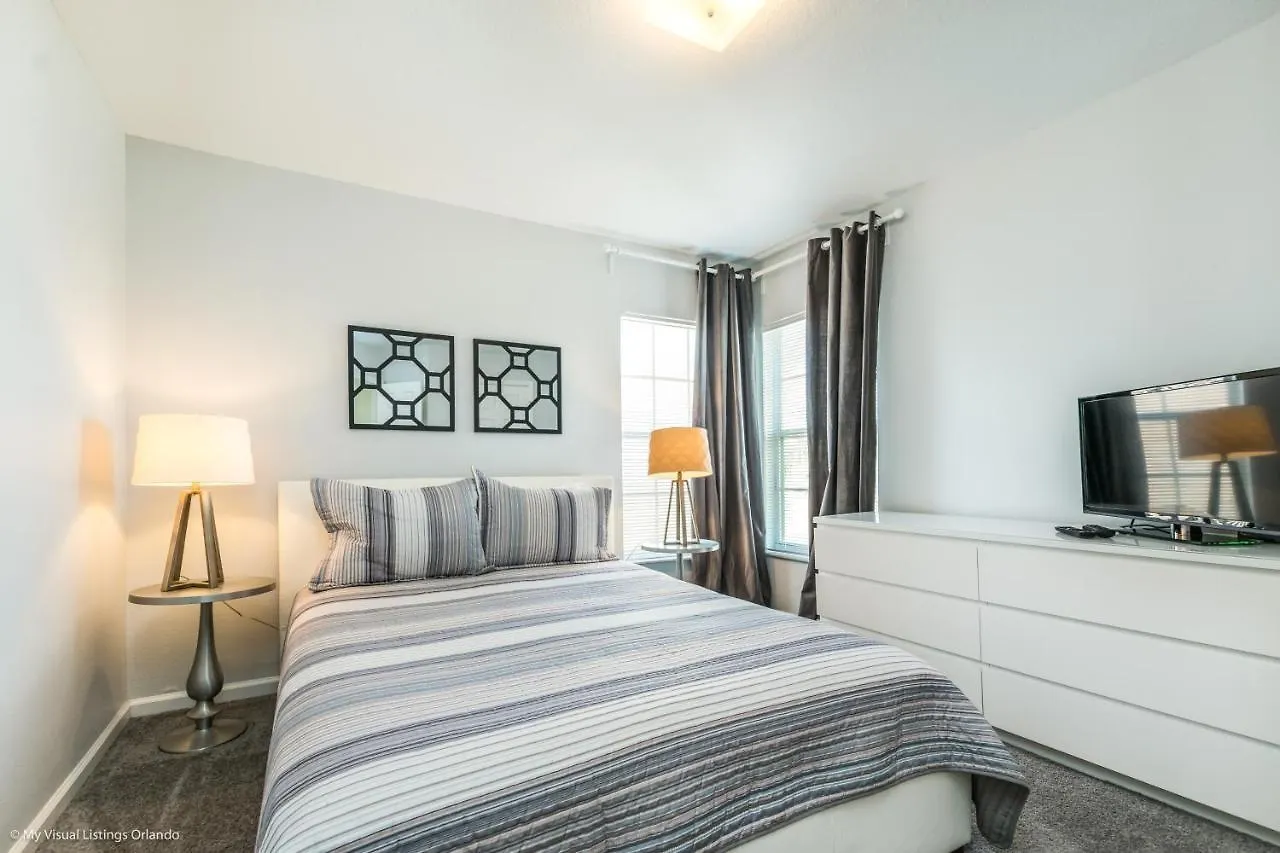 Holiday home Luxurious Pool In Windsor Palms Orlando