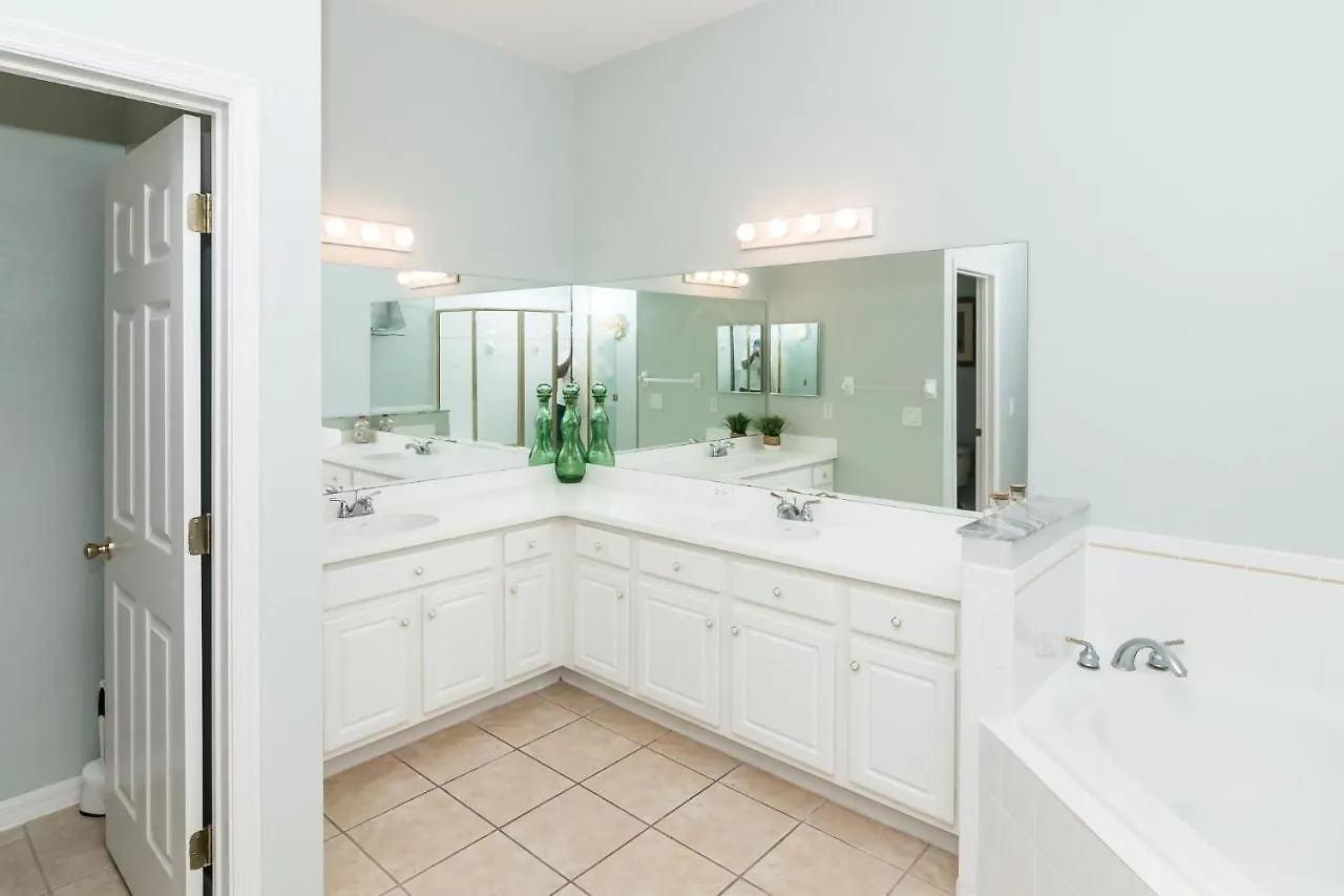 Holiday home Grand Getaway At Bahama Bay Four Corners