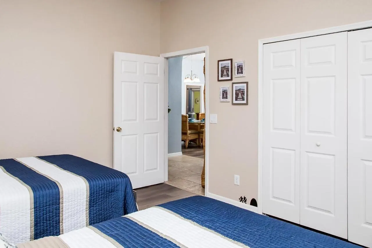 Grand Getaway At Bahama Bay Holiday home Four Corners