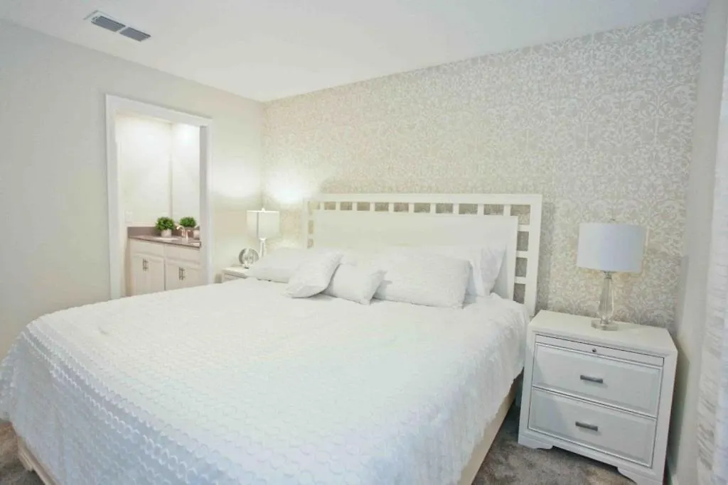 度假居 Storey 7 Bedroom With Extra Large Bedrooms!
