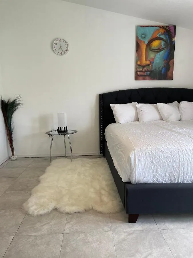 Cozy Spacious 4bd With Garden Tub Near * 키시미