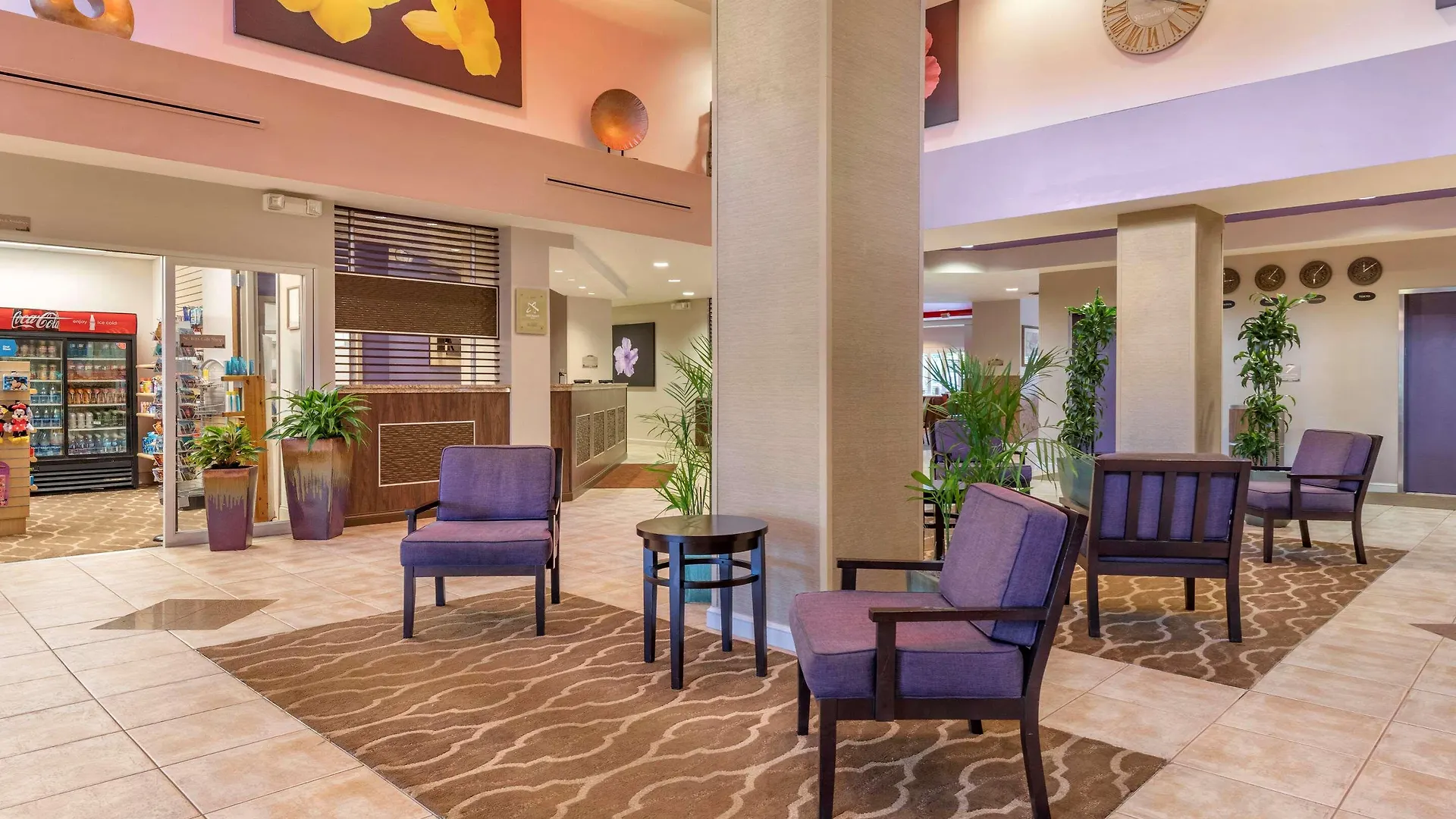 Comfort Maingate East Hotel Celebration
