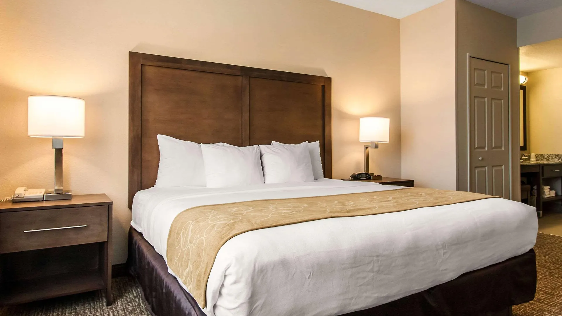 Hotel Comfort Maingate East