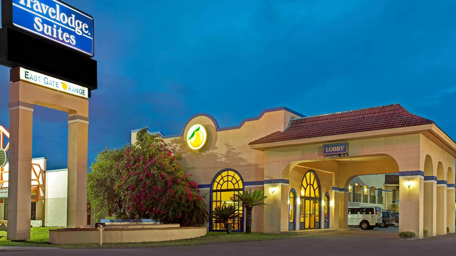Stayable West Hotel