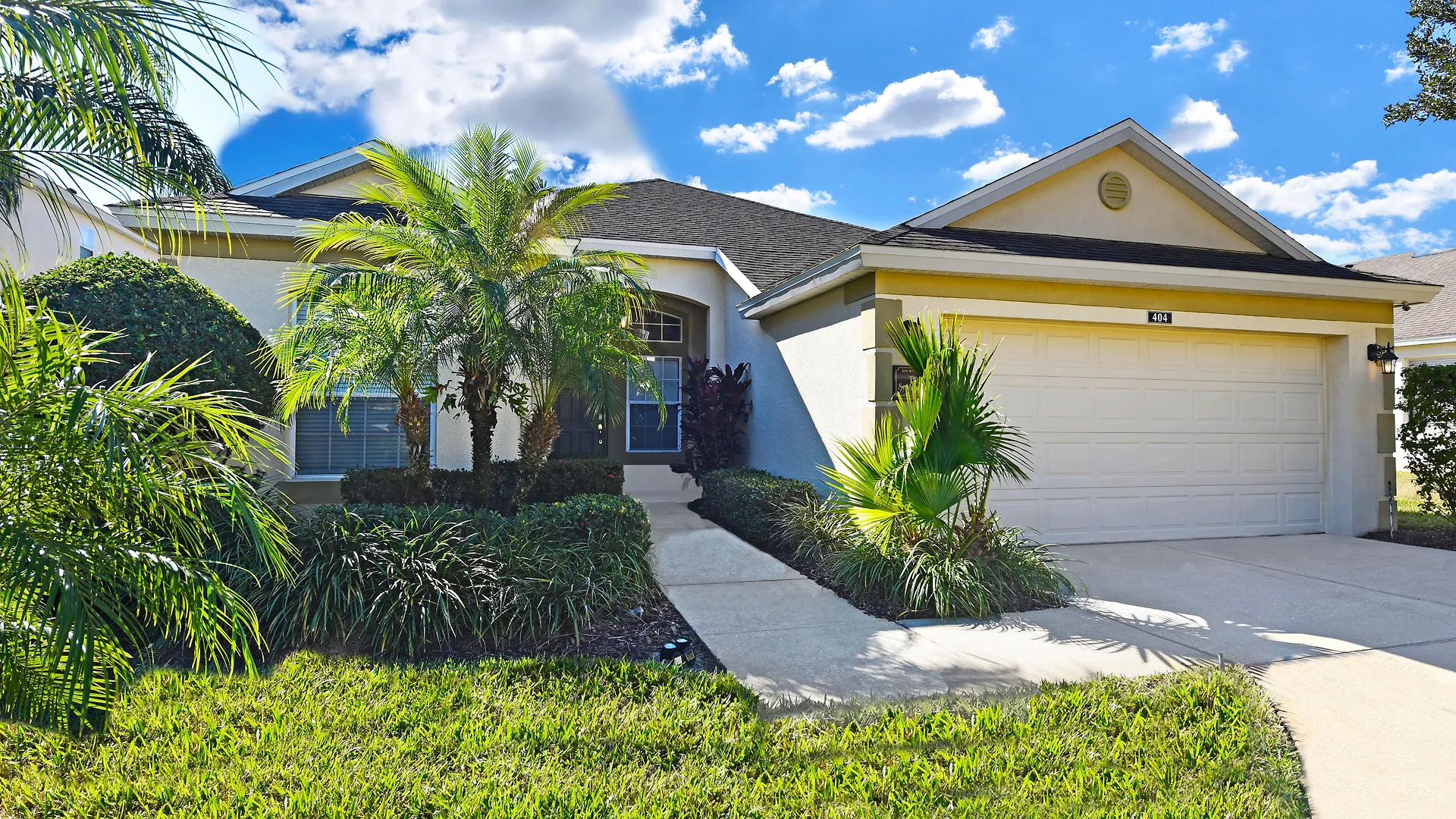 West Haven Homes Vila
